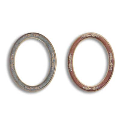 Ovalrahmen mit Schmuck